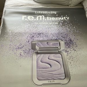 REM beauty window banner